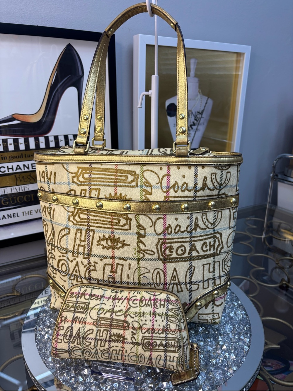 Coach 2009 Heritage Tattersall Graffiti Gold Tote W/ matching cosmetic pouch EUC - Picture 5 of 16